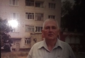 Анатолий, 66 - Только Я