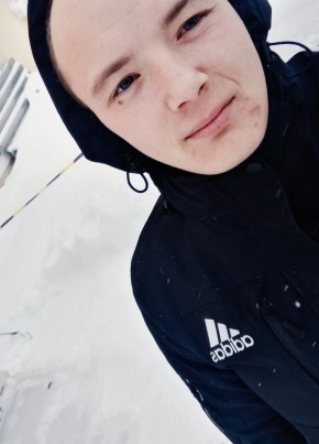 Влад, 23, Россия, Дятьково