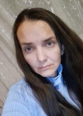 Алёна, 35, Россия, Саки