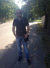 Mihail, 33, Latvia, Riga