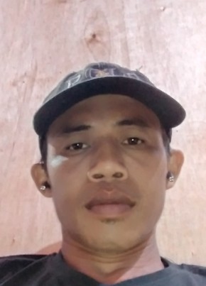 Ari laros, 20, Indonesia, Kota Bekasi