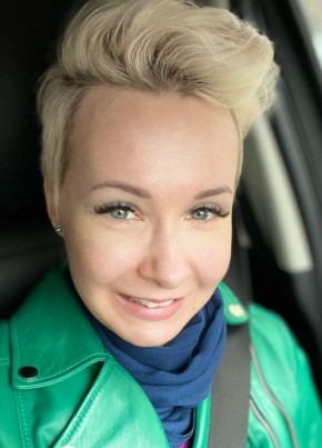 Полина, 40, Россия, Москва