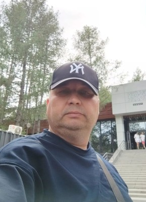 Андрей из Екатеринбурга 47 лет