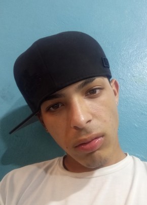 José из Caracas 20 лет