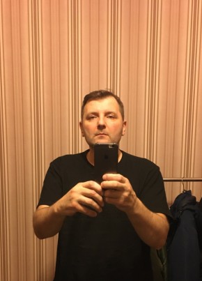 Роман, 40, Россия, Ханты-Мансийск