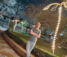 مصطفي, 35, Banha