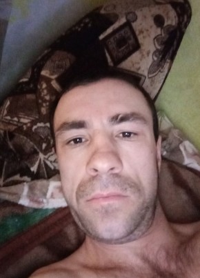 Анатолий, 35, Россия, Карагай