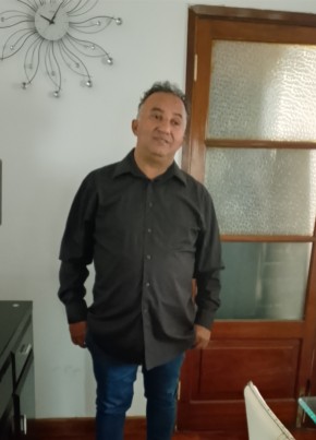 Nuno из Loanda 49 лет