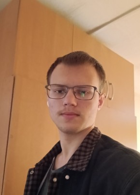 Степан из Липецка 19 лет