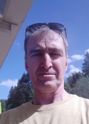 Сергей из Новосибирска 52 года
