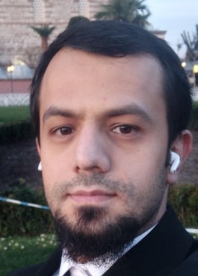 احمد из İstanbul 32 года