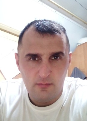 Николай, 36, Россия, Нягань