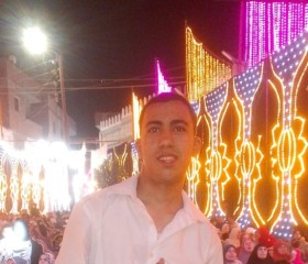 مصطفى, 18, Disuq