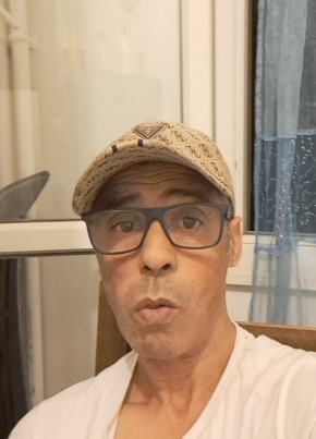 Moha из Paris 58 лет