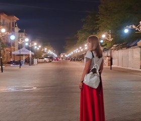 Nadezhda, 41, Vienna