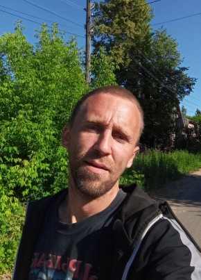 Вова из Москвы 34 года