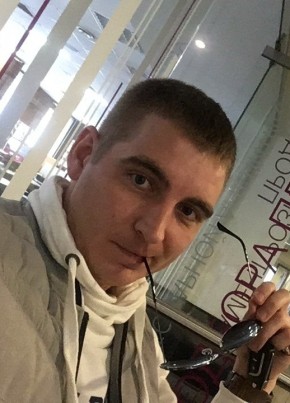 Максим из Москвы 41 год