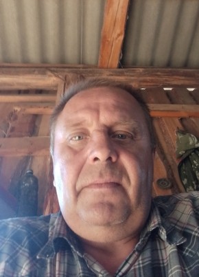 Василий из Новосибирска 48 лет