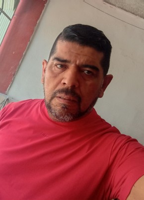 Logan из Monterrey City 46 лет