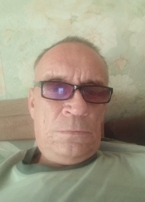 Вячеслав из Кыштыма 63 года