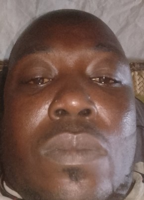 Wourouma Diallo, 37, République du Mali, Bamako