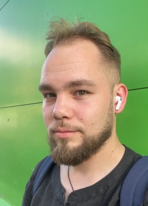 Максим из Иваново 27 лет