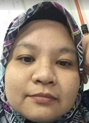 Atikah, 23, Malaysia, Kampung Baru Subang