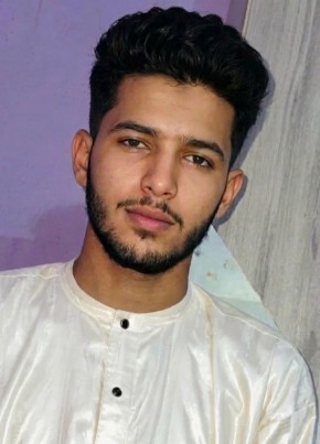 Iyad, 19, United States of America, Washington D.C.