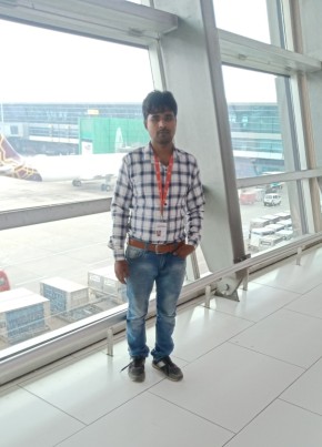 Pravesh Kumar, 31, India, Mumbai