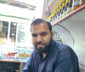 R, 38 лет, مُظفَّرآباد‎