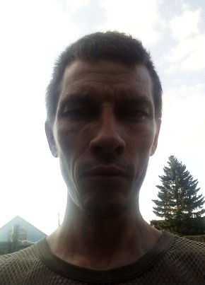 Артём Хохлов, 46, Россия, Тюкалинск