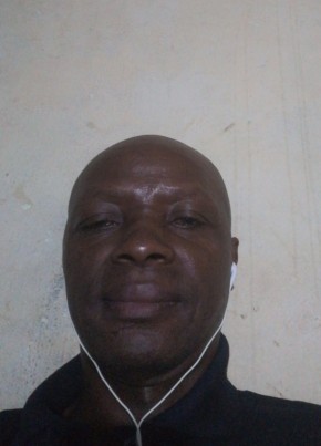 Ngoum, 45, Republic of Cameroon, Yaoundé