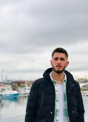 Yunus , 23, Türkiye Cumhuriyeti, İstanbul