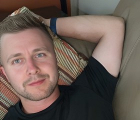 Evgeniy, 34, Artem