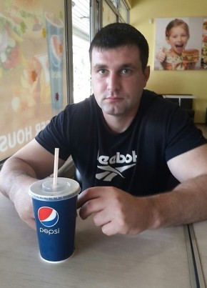 Aleksandr, 36, Ukraine, Kharkiv