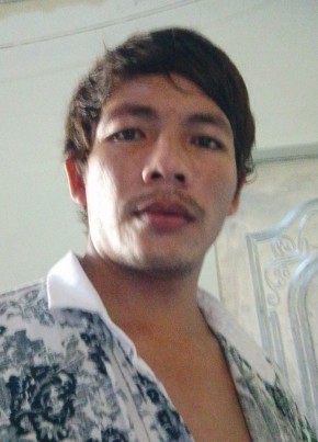 Mea из ភ្នំកំពង់ត្រាច 18 лет