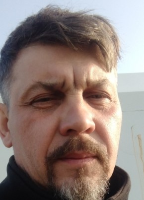 Андрей из Мельниково 47 лет