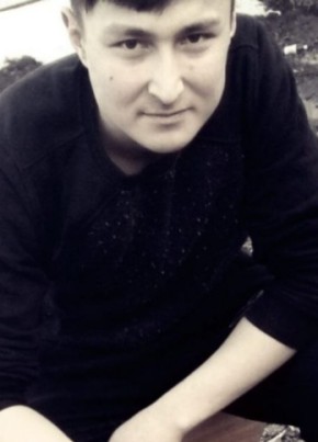 Pardaboy Ibrahim из Новосибирска 24 года