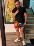 Mikhail, 32, Volgograd