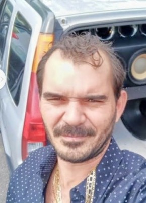 Gomes, 39, United States of America, Worcester