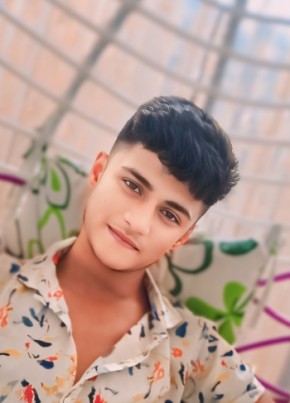 Mehedi Hasan, 18, বাংলাদেশ, ঢাকা