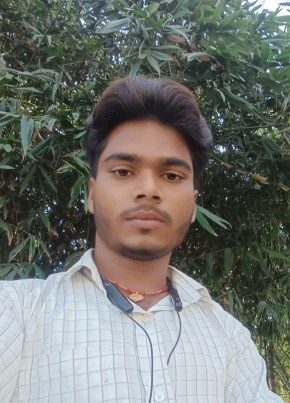 Rajesh Kumar, 18, India, Rusera