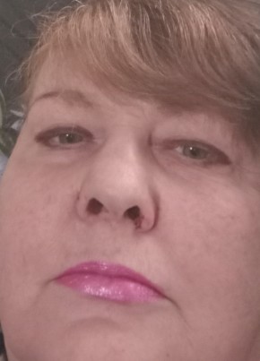 Инна из Саратова 55 лет