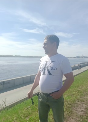 Александр из Нижневартовска 43 года