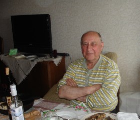 Николай, 83 года, Омск