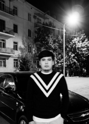 Muhammadjon из Marg`ilon 19 лет