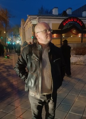Александр Б. из Екатеринбурга 54 года