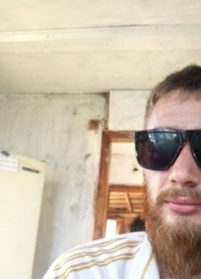 Максим, 35, Россия, Аргаяш