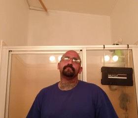 Carlos, 36, Albuquerque