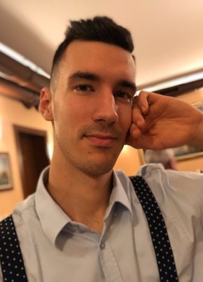 Riccardo, 27, Repubblica Italiana, Dolo